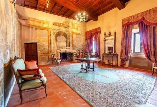 Interno castello